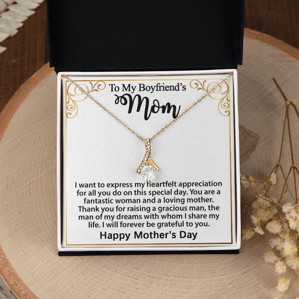 Gifts for Boyfriend's Mom: To My Boyfriend’s Mom Necklace, a perfect necklace for a meaningful Mother's Day or birthday present for your boyfriend's mom. Matched with a thoughtful message card.
