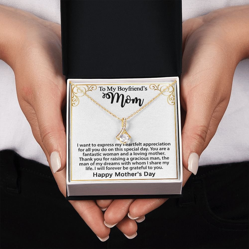 Gifts for Boyfriend's Mom: To My Boyfriend’s Mom Necklace, a perfect necklace for a meaningful Mother's Day or birthday present for your boyfriend's mom. Matched with a thoughtful message card.