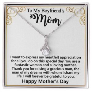 Gifts for Boyfriend's Mom: To My Boyfriend’s Mom Necklace, a perfect necklace for a meaningful Mother's Day or birthday present for your boyfriend's mom. Matched with a thoughtful message card.