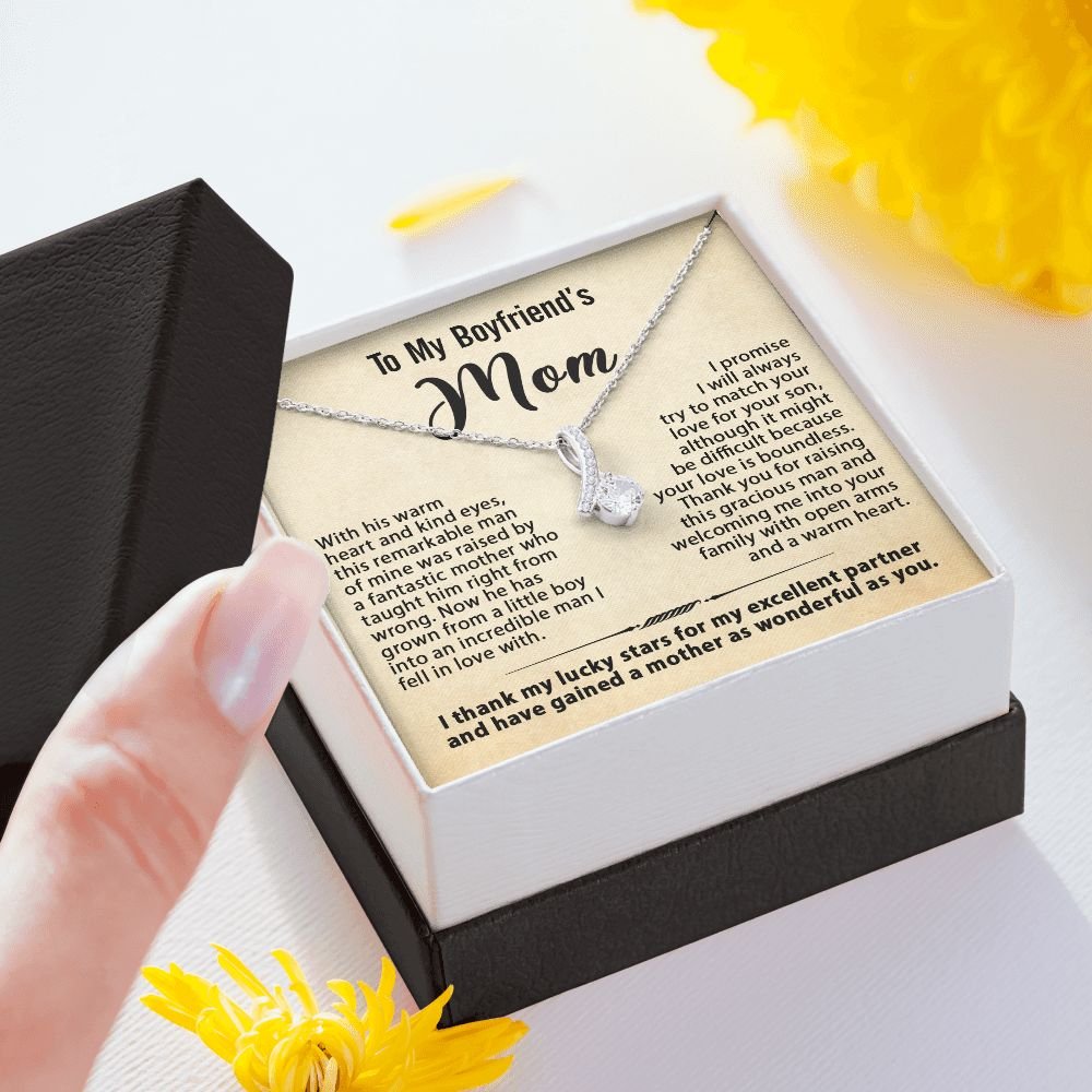 Gift For Boyfriend's Mom - To My Boyfriend's Mom Necklace, Mother's Day Birthday Ideas, Love Knot Jewelry Message Card For BF's Mother #e261 - Image 11