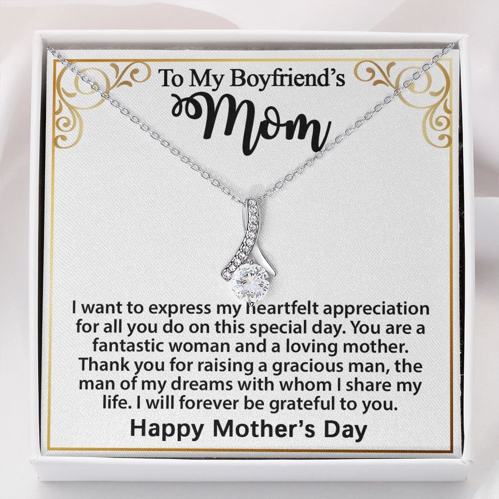 Gifts for Boyfriend's Mom: To My Boyfriend’s Mom Necklace, a perfect necklace for a meaningful Mother's Day or birthday present for your boyfriend's mom. Matched with a thoughtful message card.