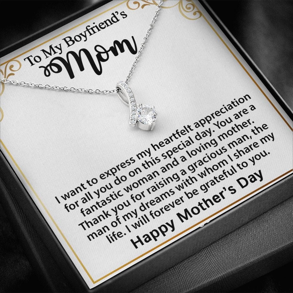 Gifts for Boyfriend's Mom: To My Boyfriend’s Mom Necklace, a perfect necklace for a meaningful Mother's Day or birthday present for your boyfriend's mom. Matched with a thoughtful message card.