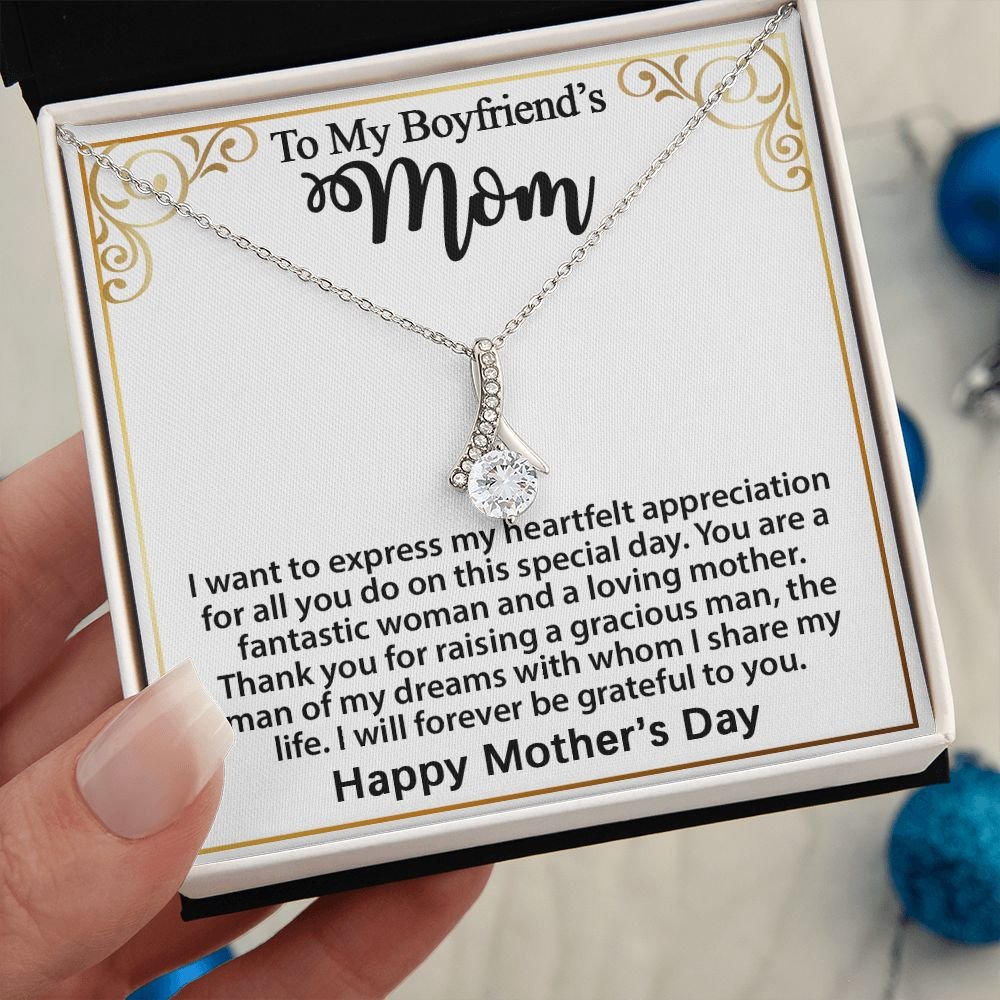 Gifts for Boyfriend's Mom: To My Boyfriend’s Mom Necklace, a perfect necklace for a meaningful Mother's Day or birthday present for your boyfriend's mom. Matched with a thoughtful message card.