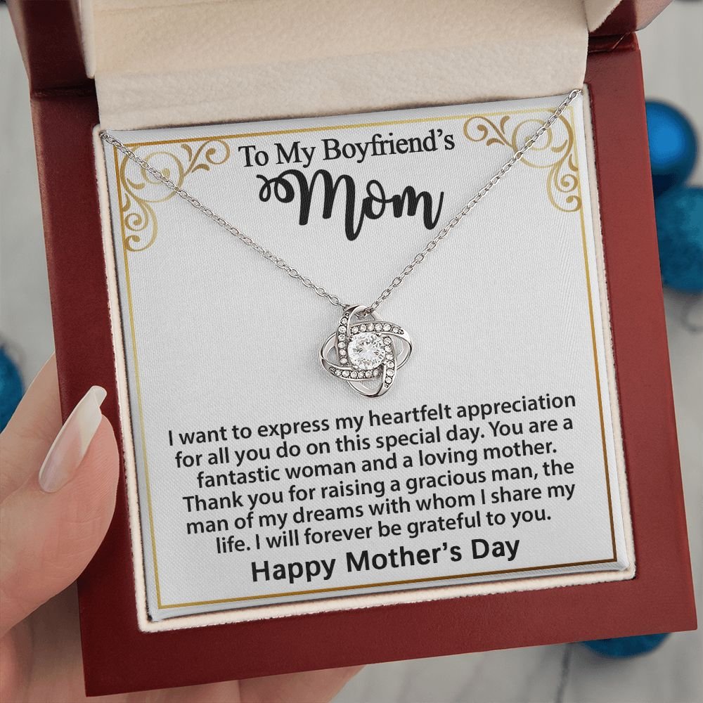Gifts for Boyfriend's Mom: Gift For Boyfriend's Mom - To My Boyfriend's Mom Necklace, Mother's Day Birthday Xmas Ideas, Love Knot Jewelry Message Card For BF's Mother. Matched with a thoughtful message card.