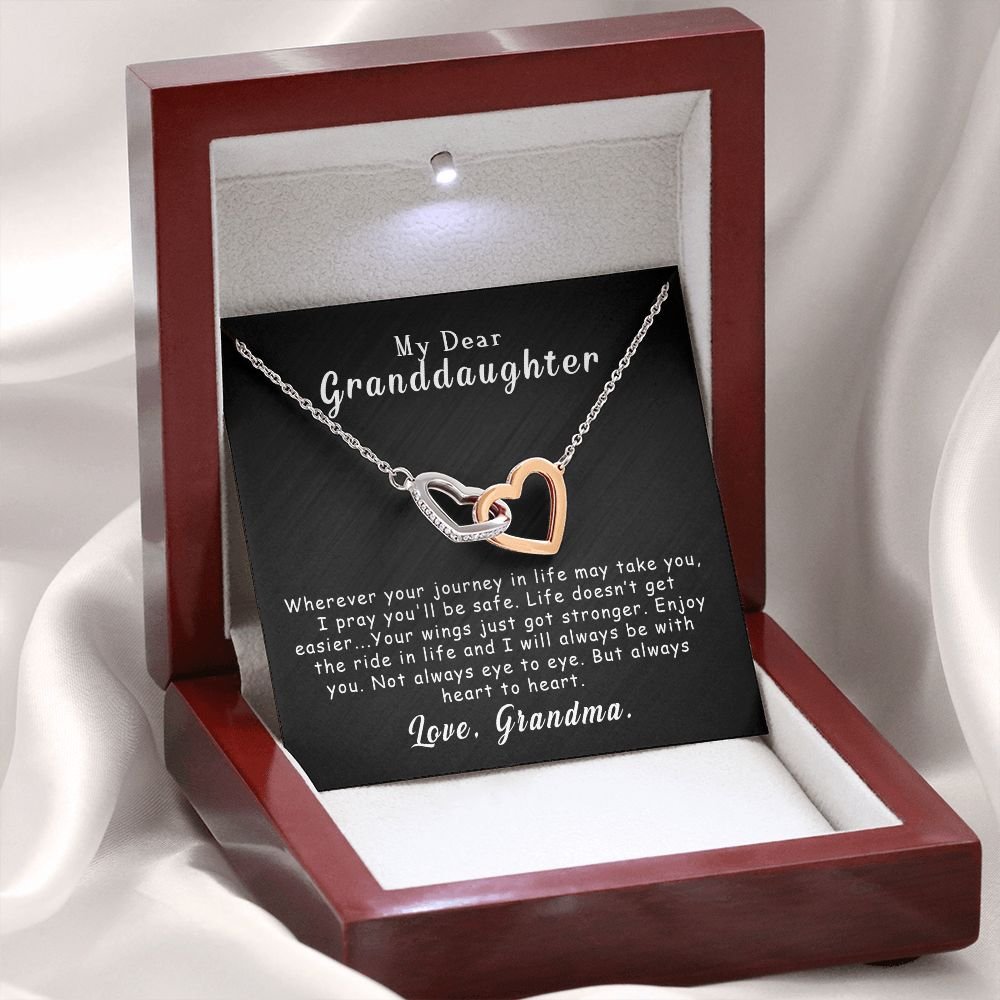 To My Granddaughter Gift - I pray you'll be safe - Interlocking Heart Necklace #e64 - Image 5